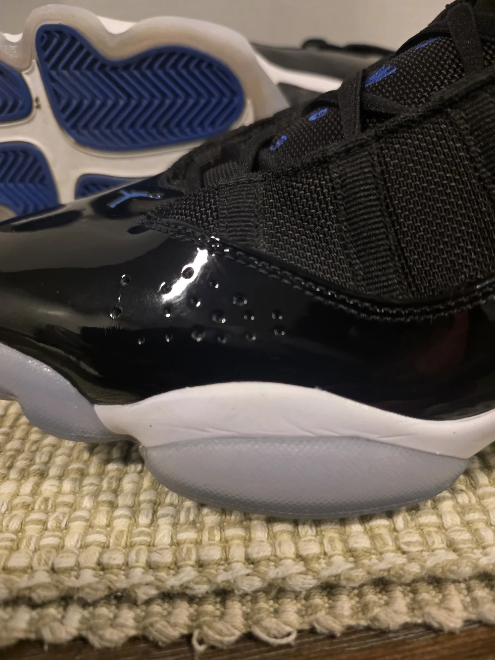 Air Jordan 6 Rings Black and True Blue Sneakers